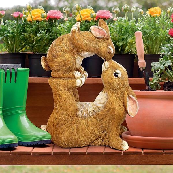 Design Toscano Balancing Bunny Love Garden Rabbit Statue HT153